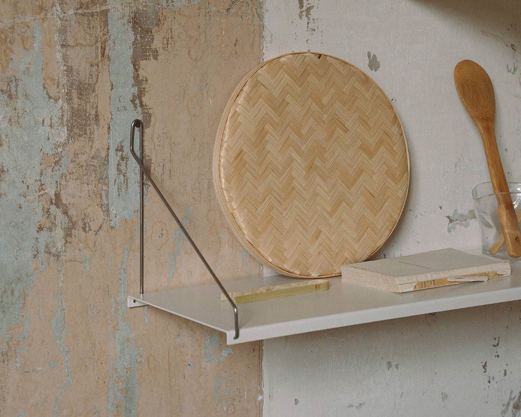 FRAMA - Single Shelf | Warm White Steel | D20 / W80
