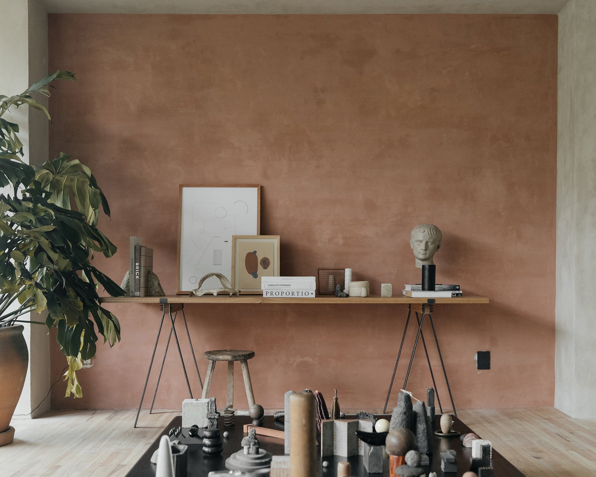 FRAMA - Trestles | Blackened Steel / Oak