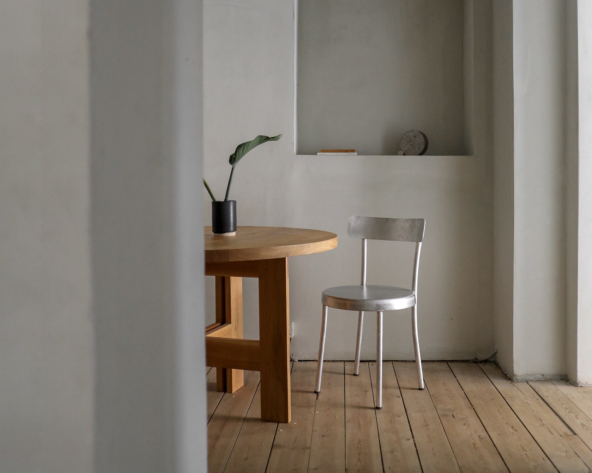 FRAMA - Tasca Chair | Aluminum