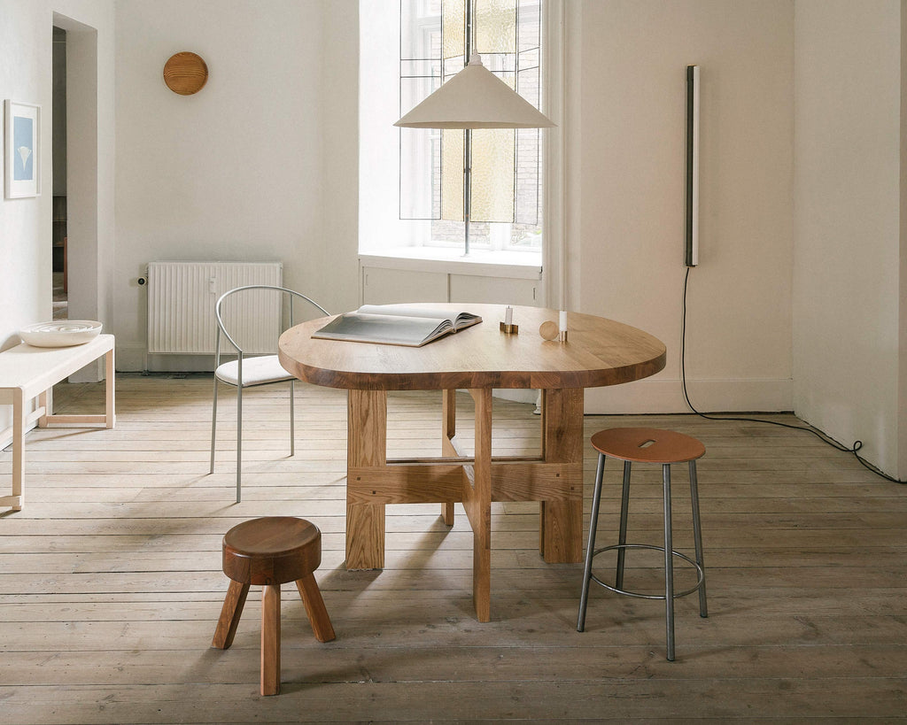 FRAMA - Farmhouse Trestle Table | Natural Oak | Pond FRAMA