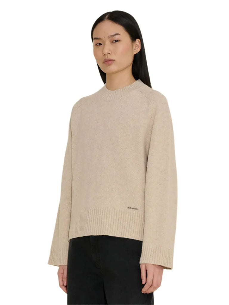 W. Lambswool knit Crew Sand Holzweiler