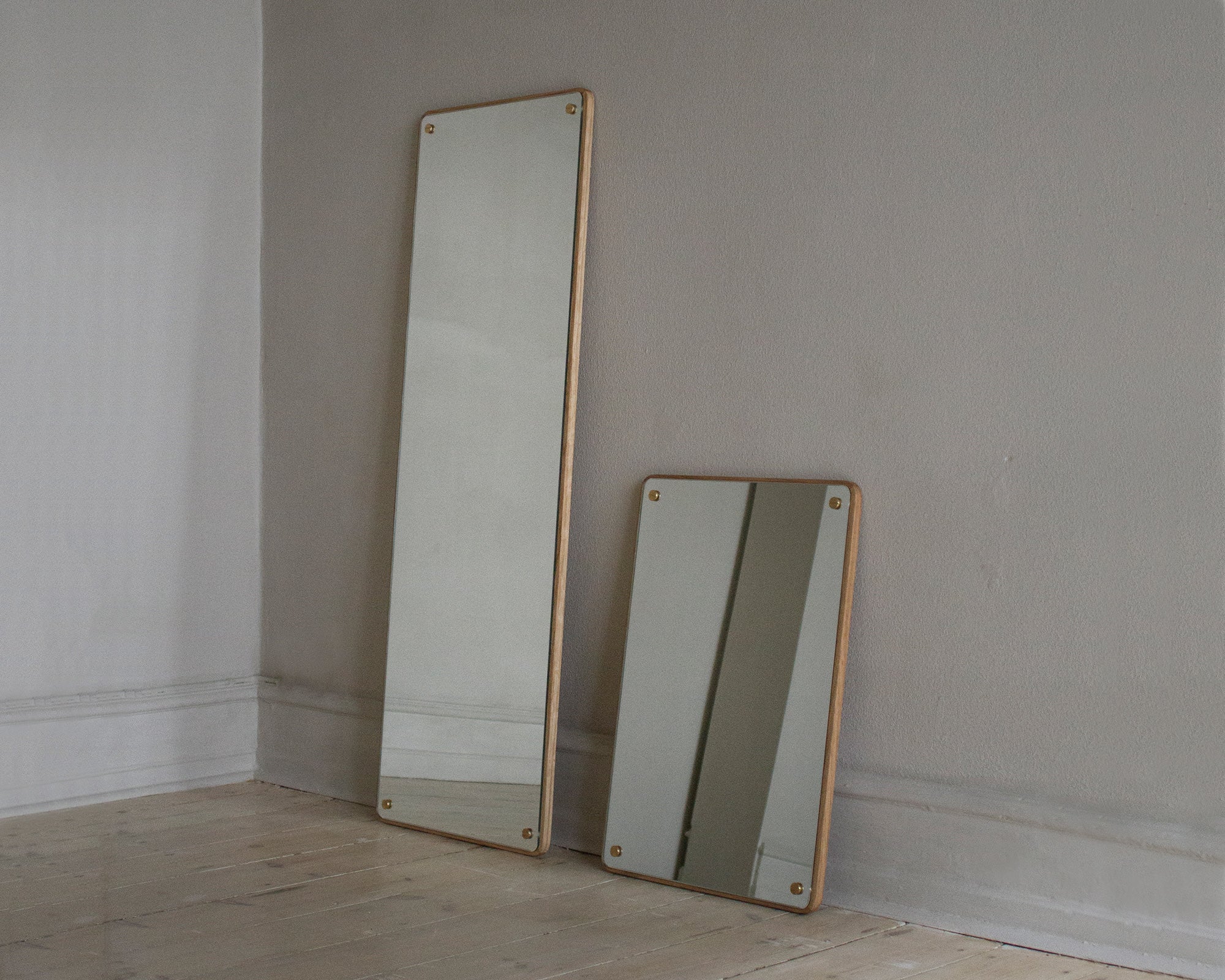 FRAMA - RM-1 Rectangular Mirror | Natural Oak | Large