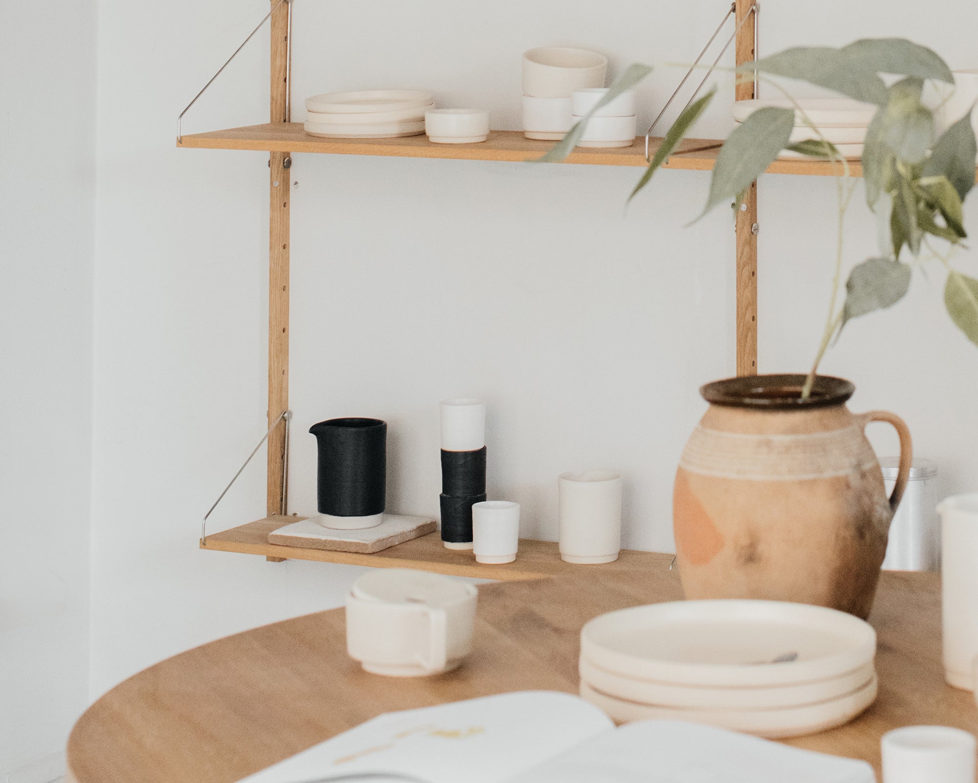 FRAMA - Otto Ceramic Jug | Black | Large Frama