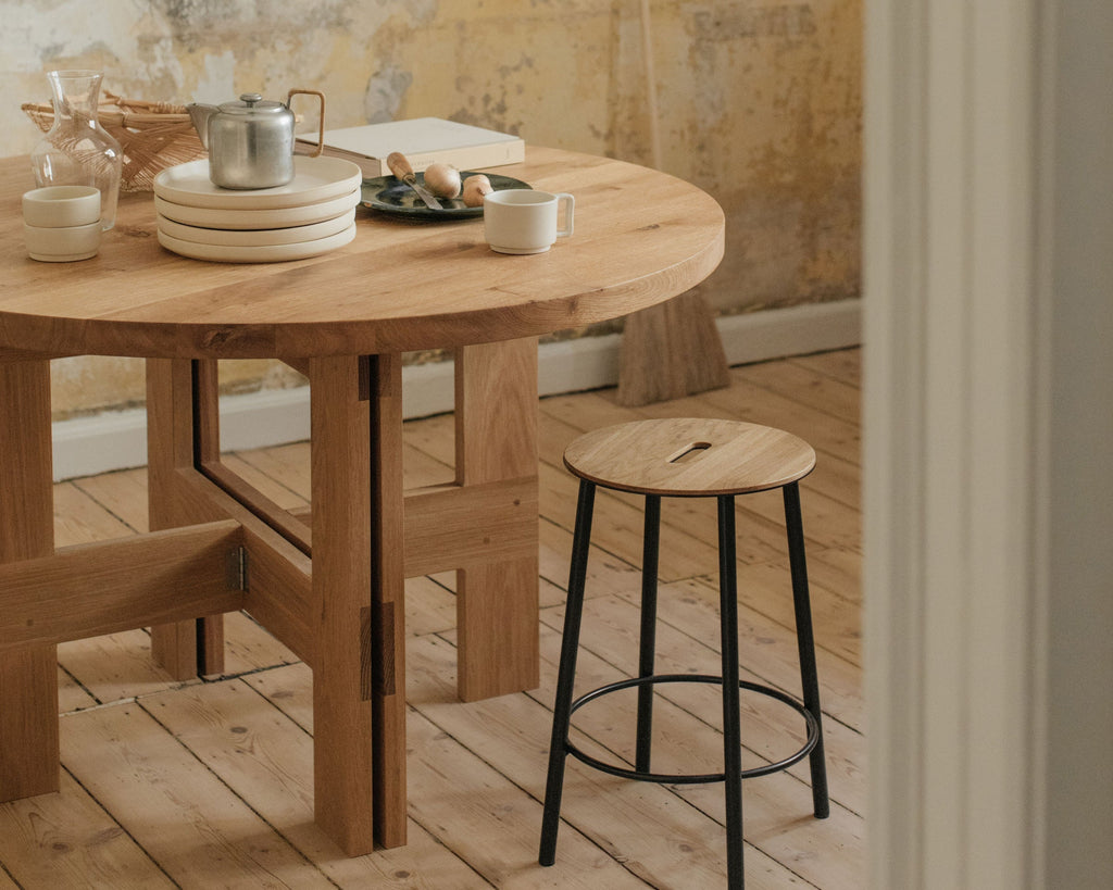 FRAMA - Farmhouse Table Trestles | Natural Oak FRAMA