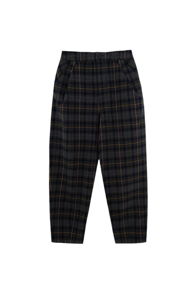 Check The Tiny Big Sister