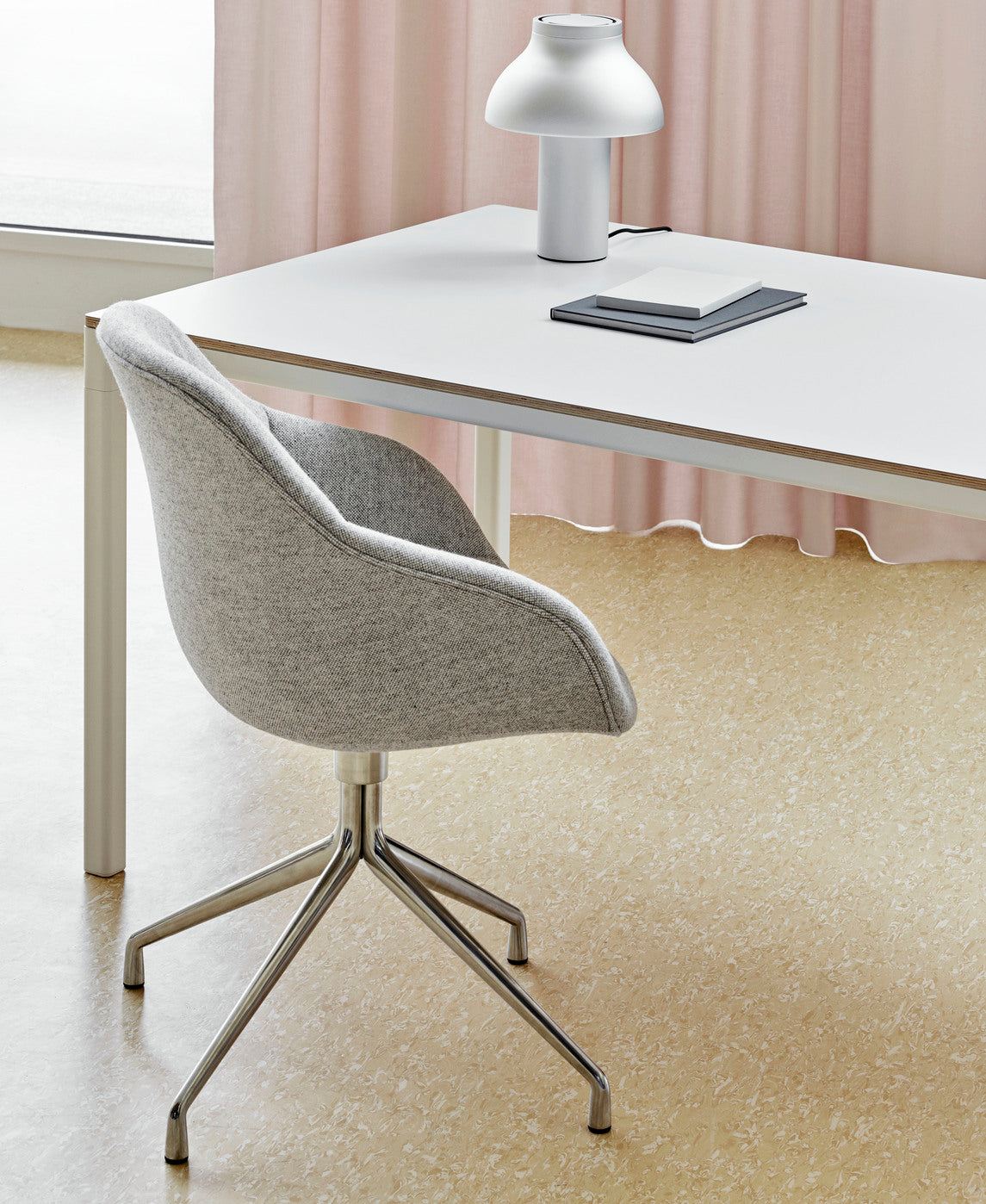 PC Table Lamp HAY