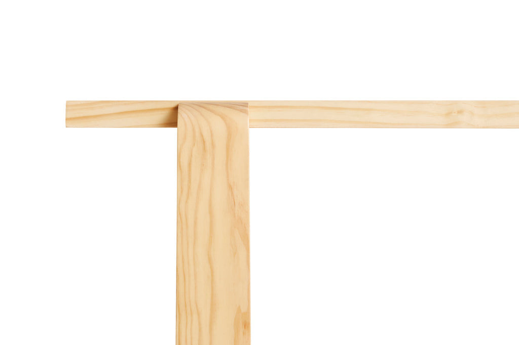 Weekday Bench HAY