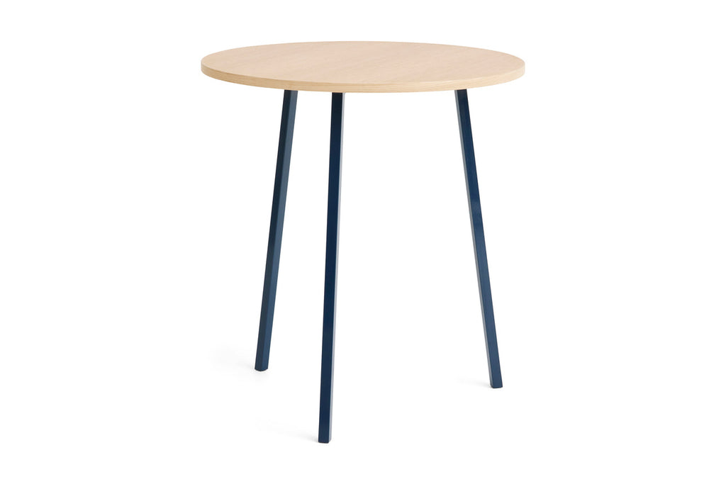 Loop Stand Round Table HAY
