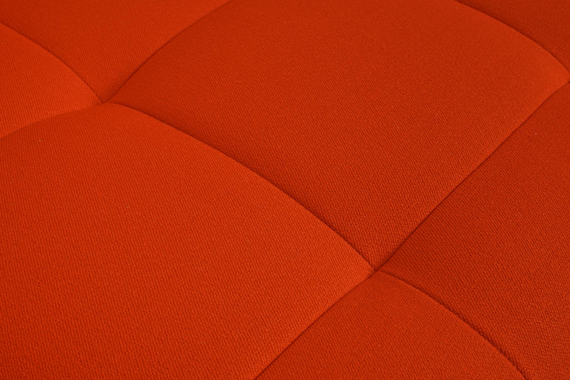 Quilton Lift 2 Seater HAY