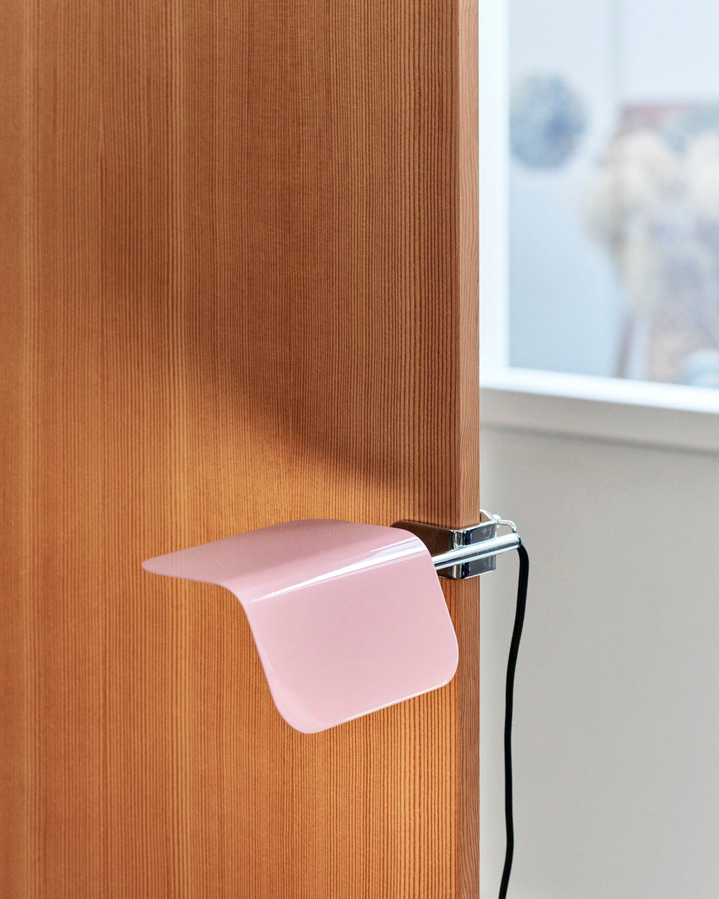 Apex Clip Lamp HAY