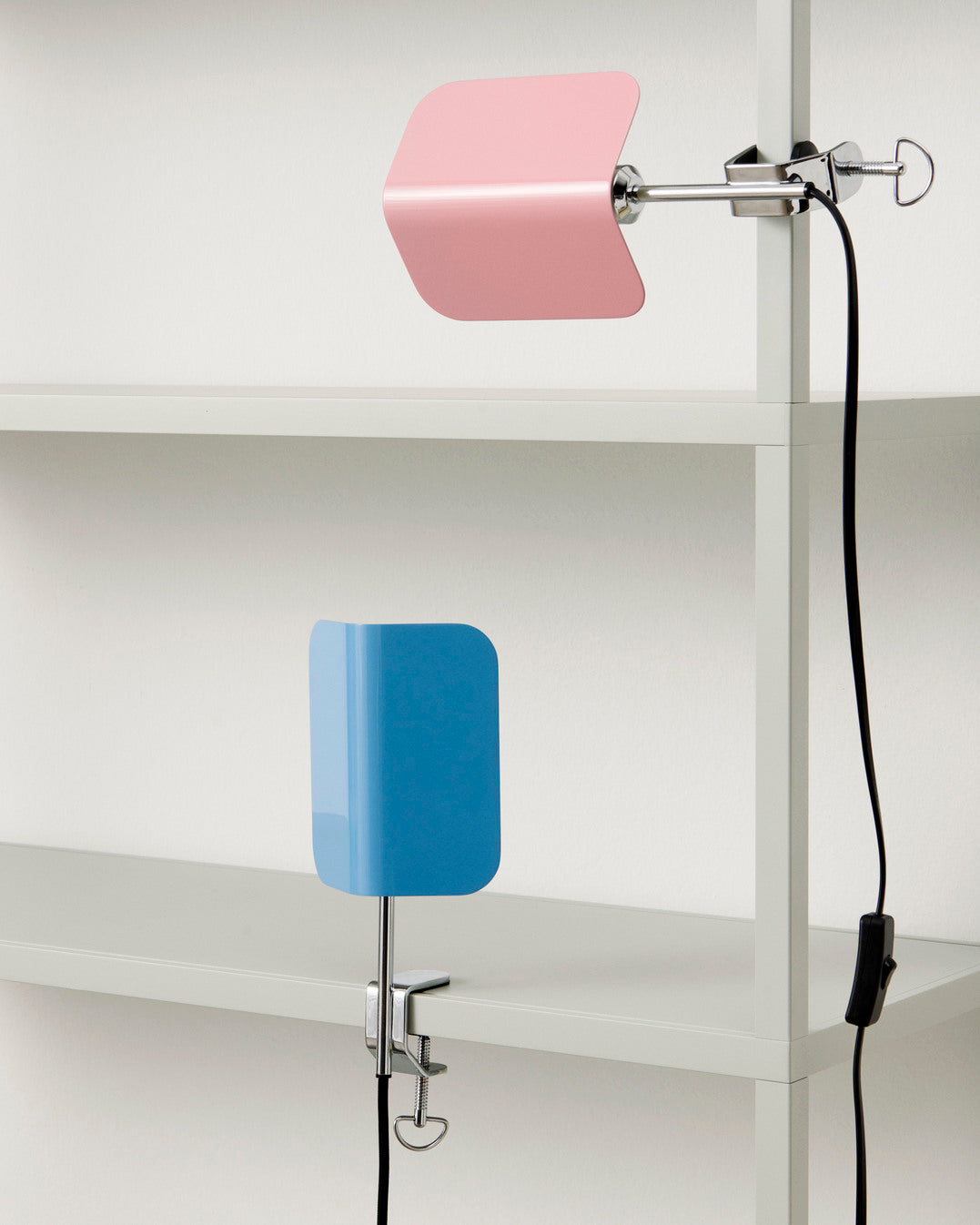 Apex Clip Lamp HAY