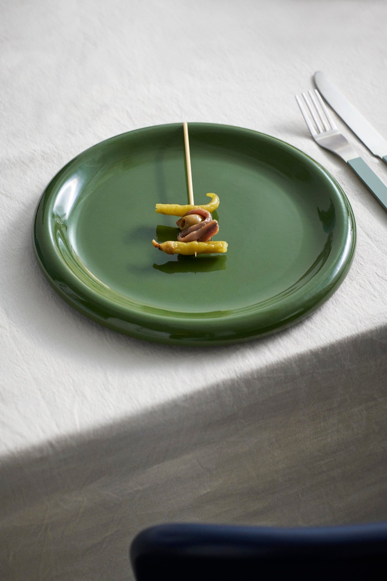 Barro Plate HAY