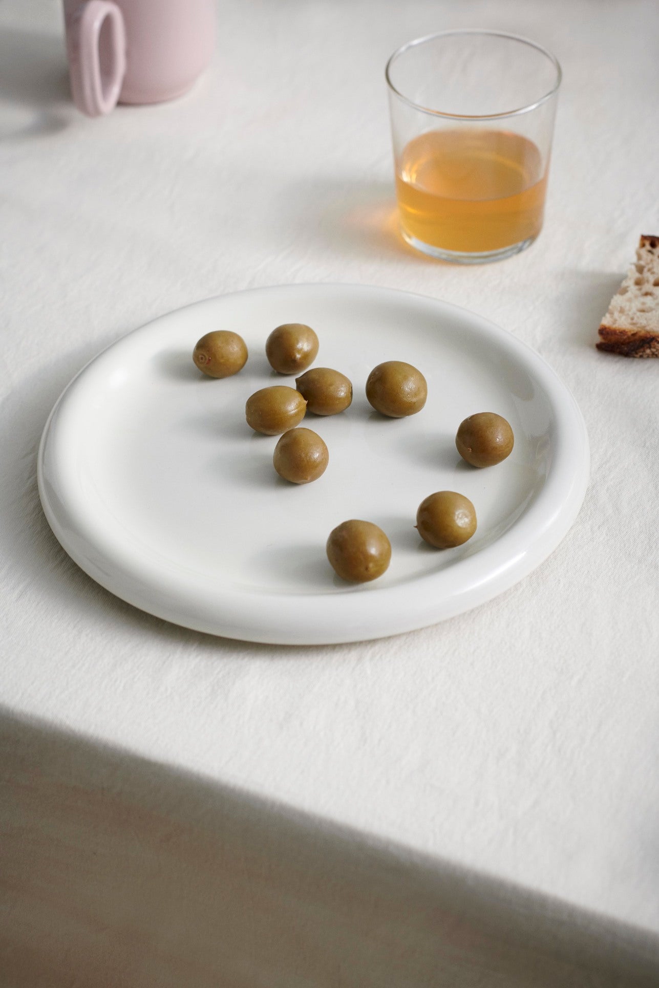 Barro Plate HAY