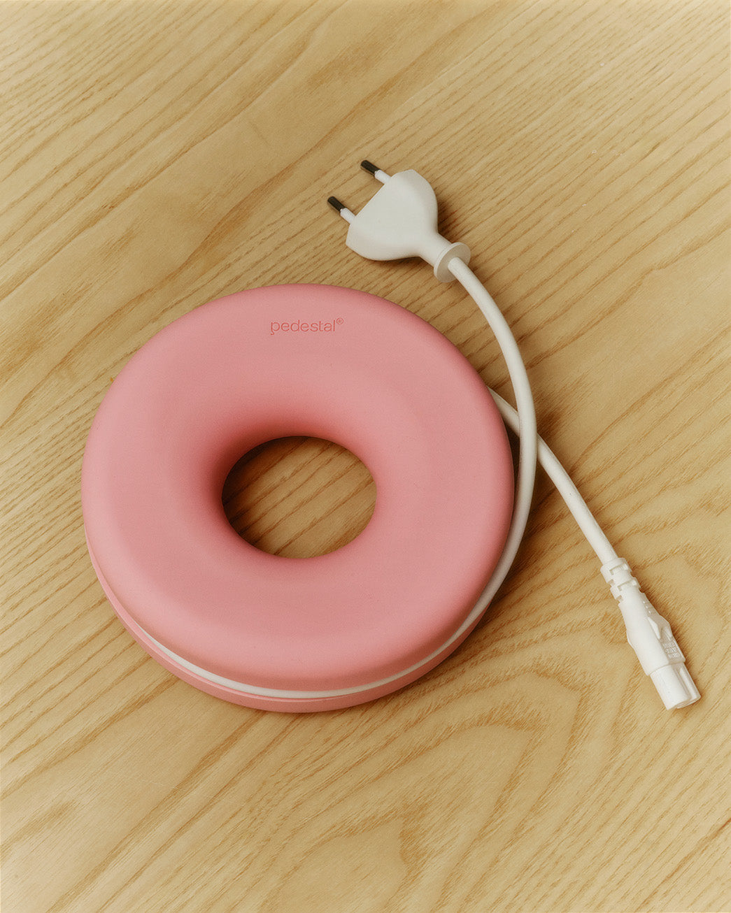 Cable Bagel - Bubble Gum Pedestal