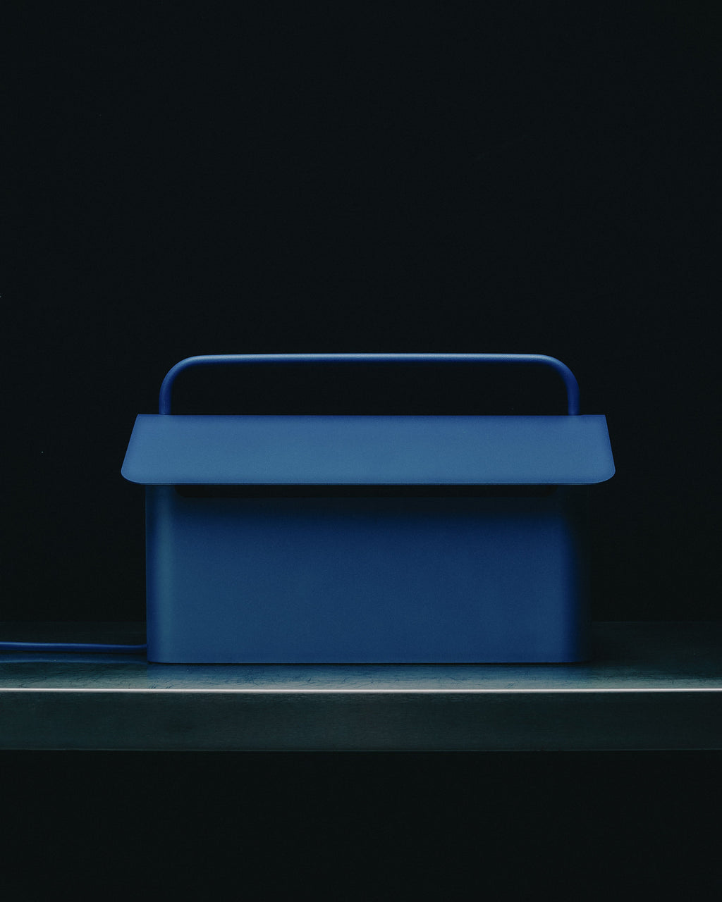 Cable Villa - Ultra Marine Pedestal
