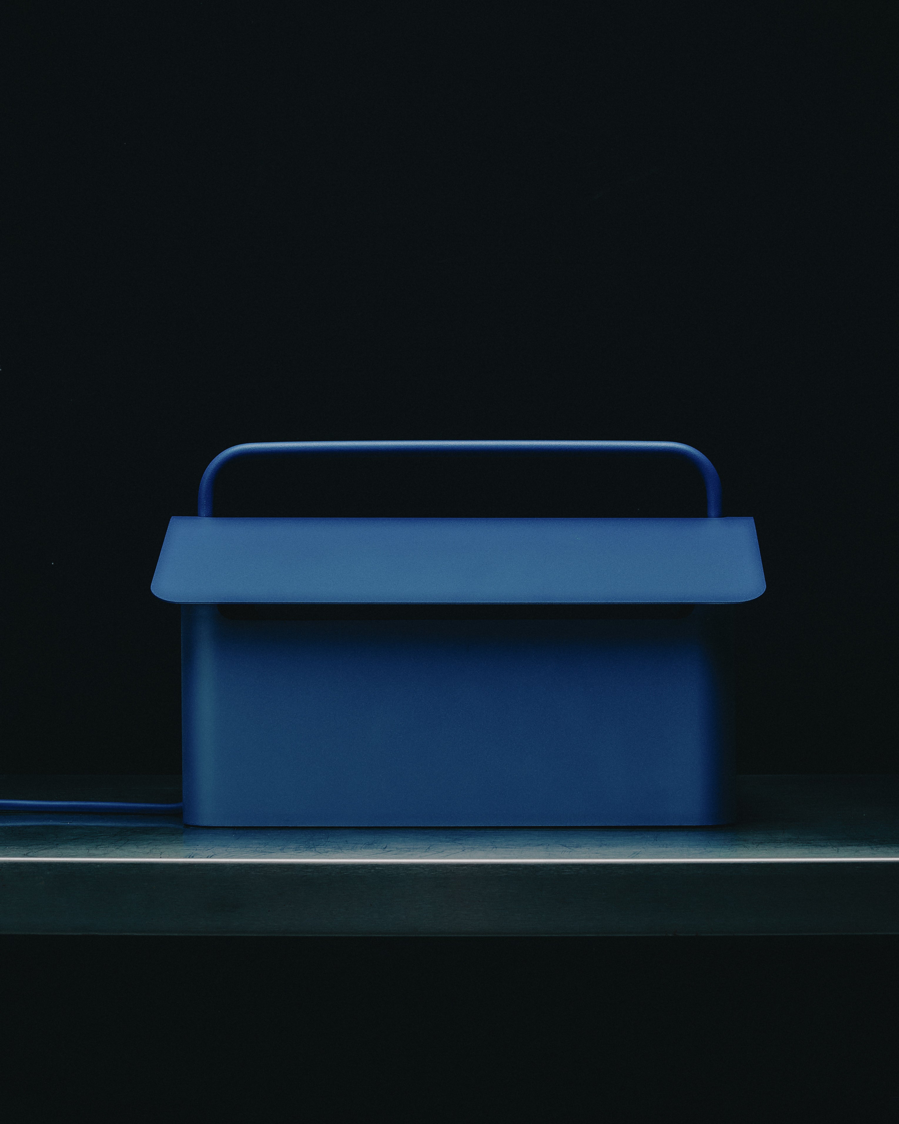 Cable Villa - Ultra Marine Pedestal