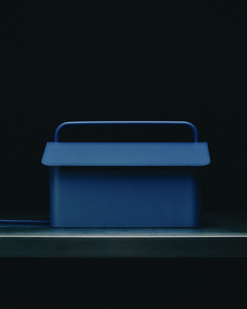 Cable Villa - Ultra Marine Pedestal