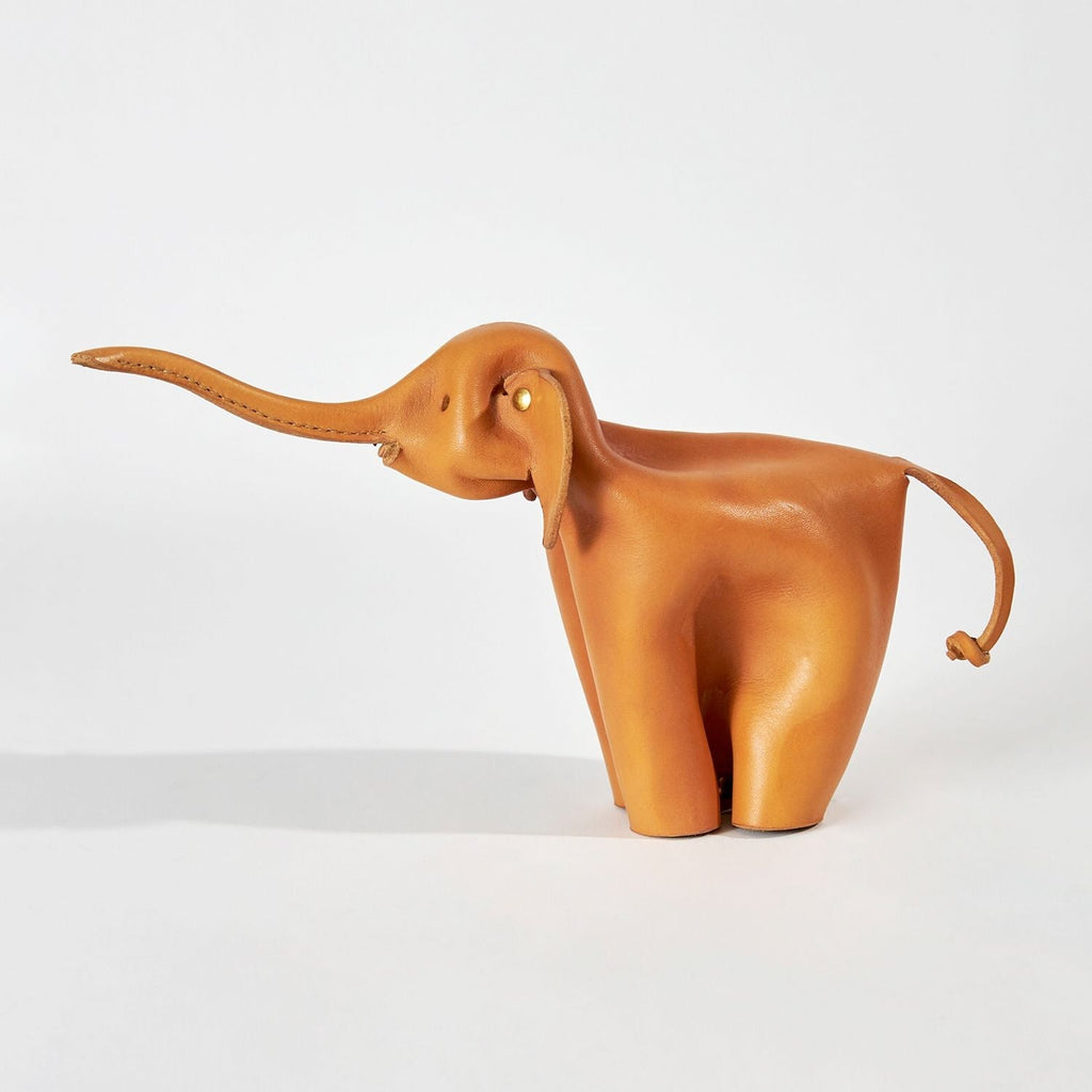 DERU Elefant Studio Hausen