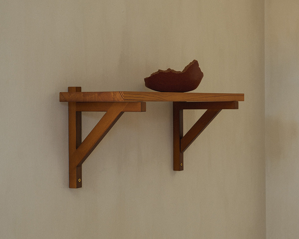 FRAMA - Bracket Shelf | Warm Brown Pine | Small