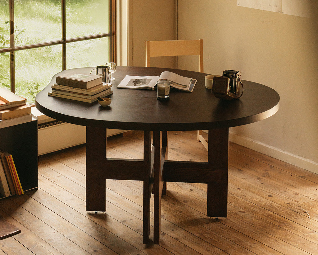 FRAMA - Farmhouse Trestle Table | Dark Oak | Pond