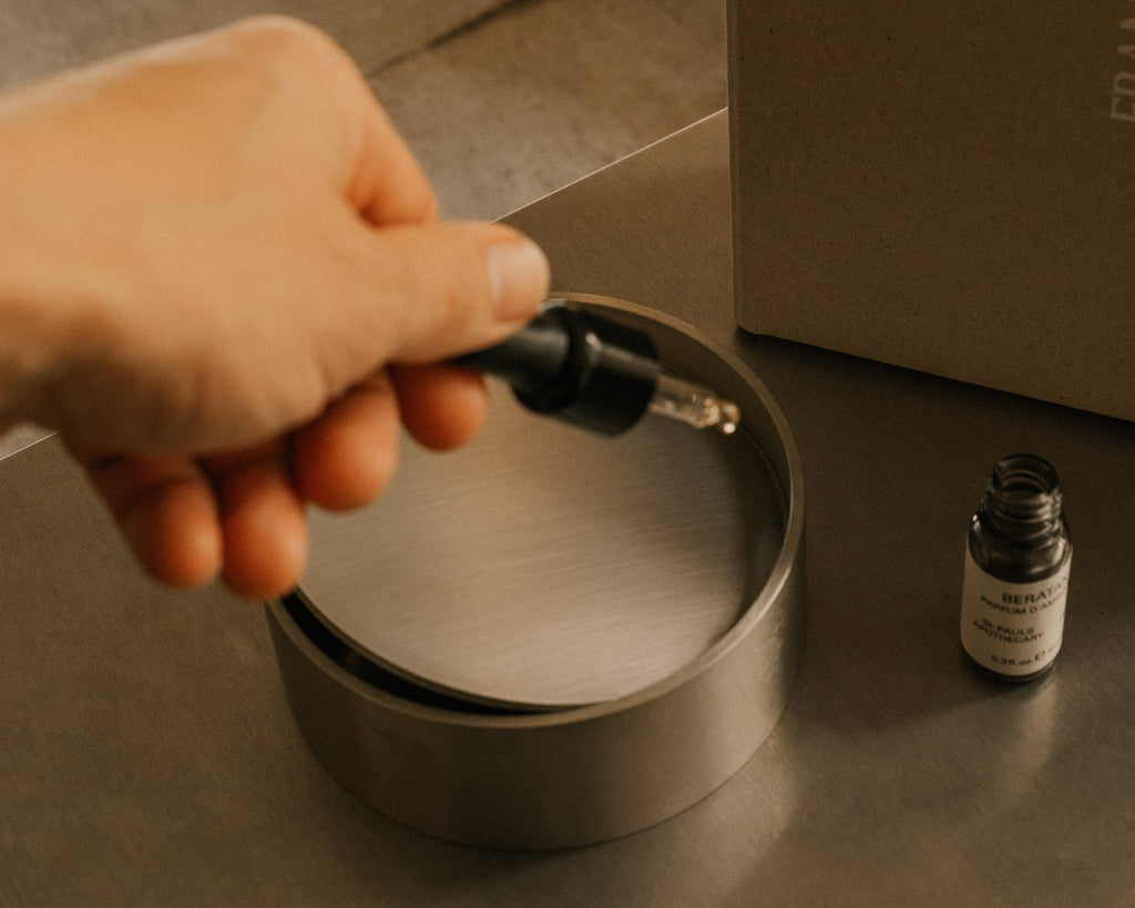 FRAMA - Gift Box: Sphere Oil Diffuser + Oil | Beratan St. Paul's Apothecary