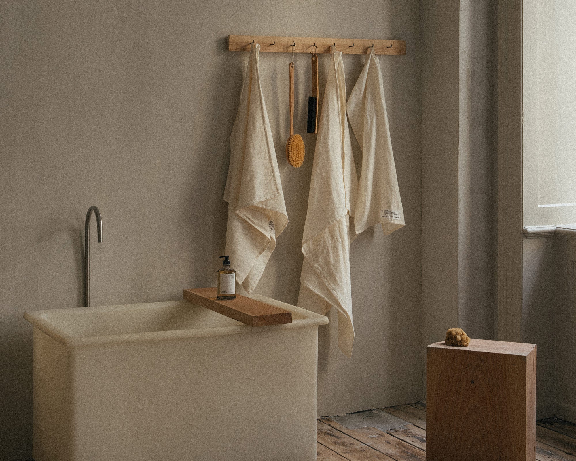 FRAMA - Light Towel | Bone White | Bath Sheet FRAMA