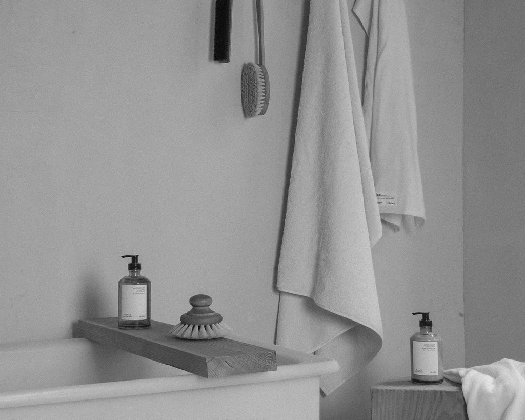 FRAMA - Heavy Towel | Bone White | Bath Sheet Frama
