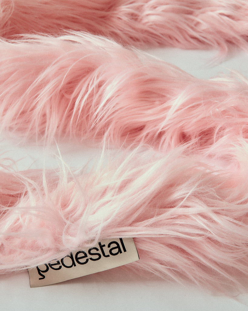 FURRY - Bubble Gum Pedestal