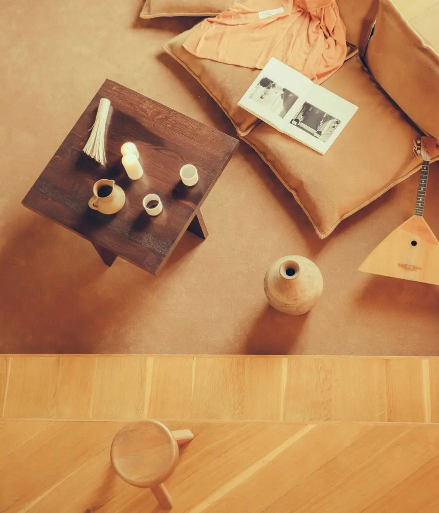 AML STOOL | PINE Frama