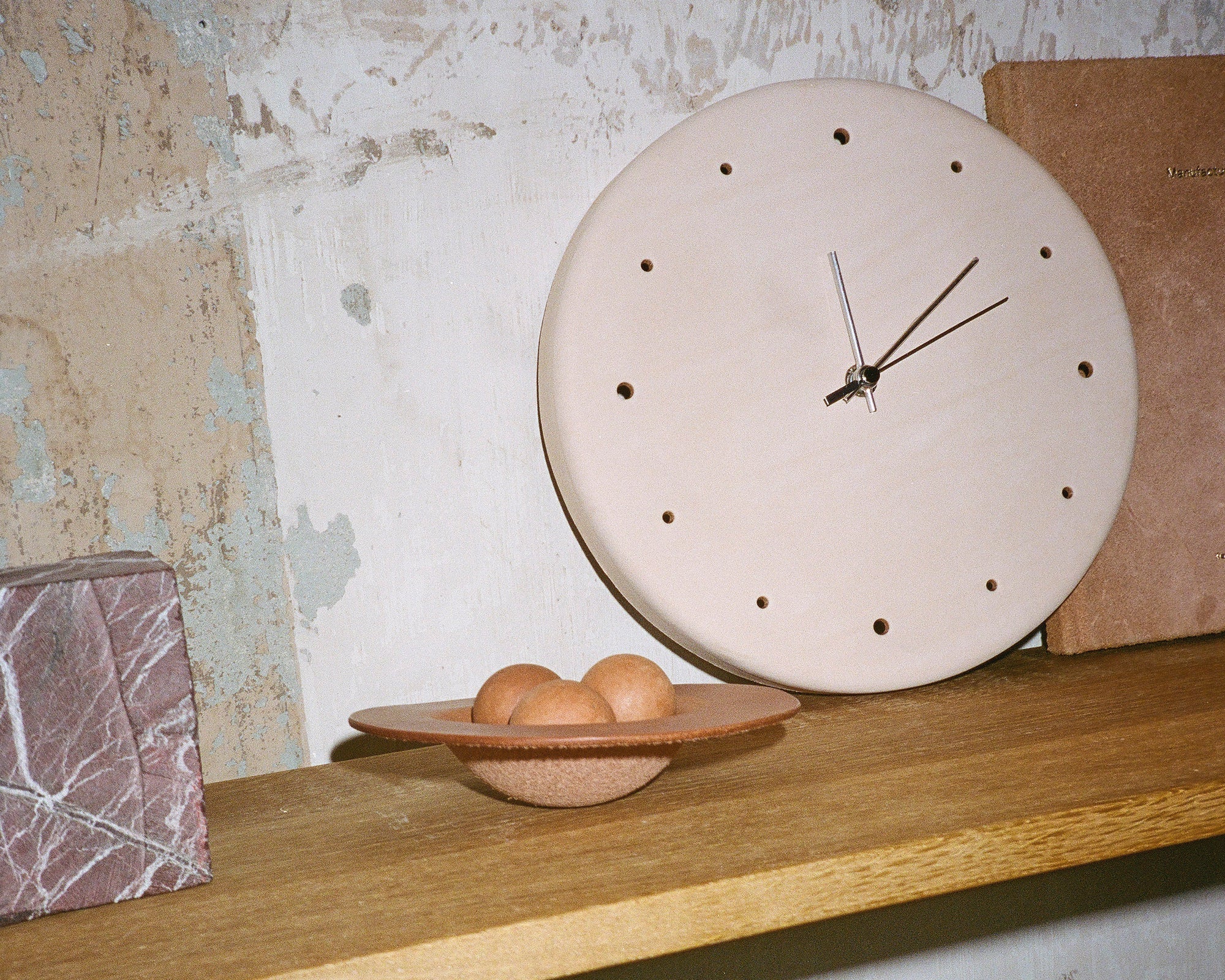 FRAMA - Hender Scheme x FRAMA Clock Frama