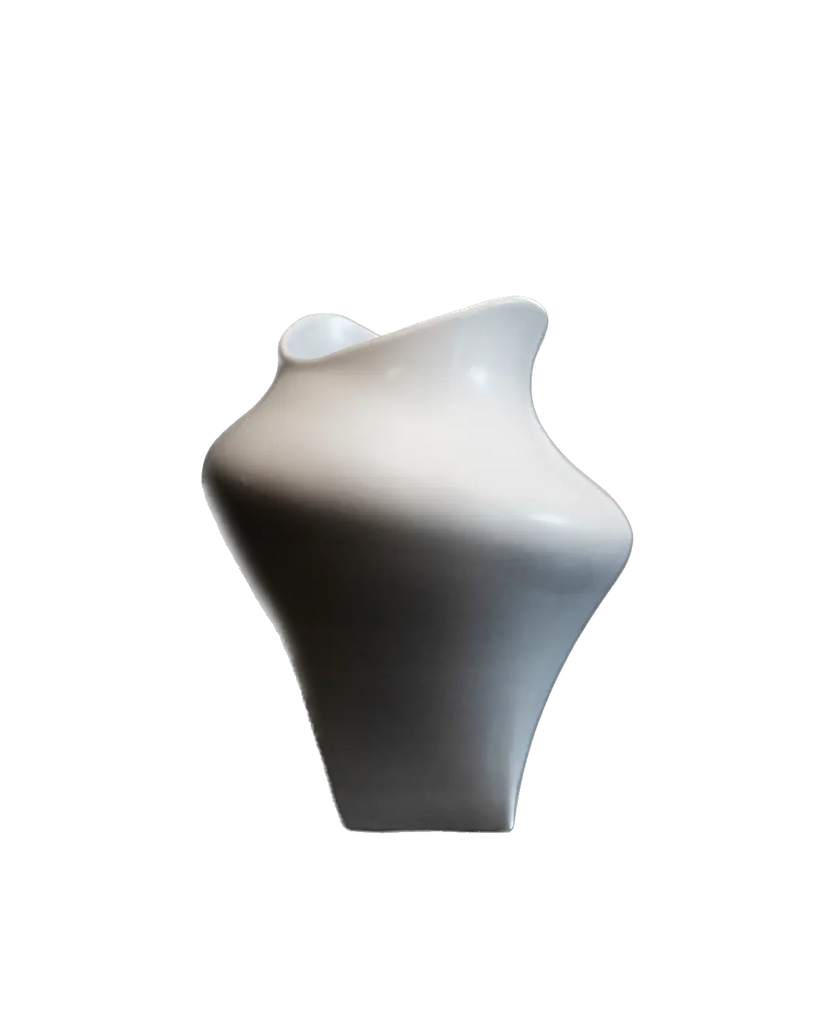 Nami Vase Hein Studio