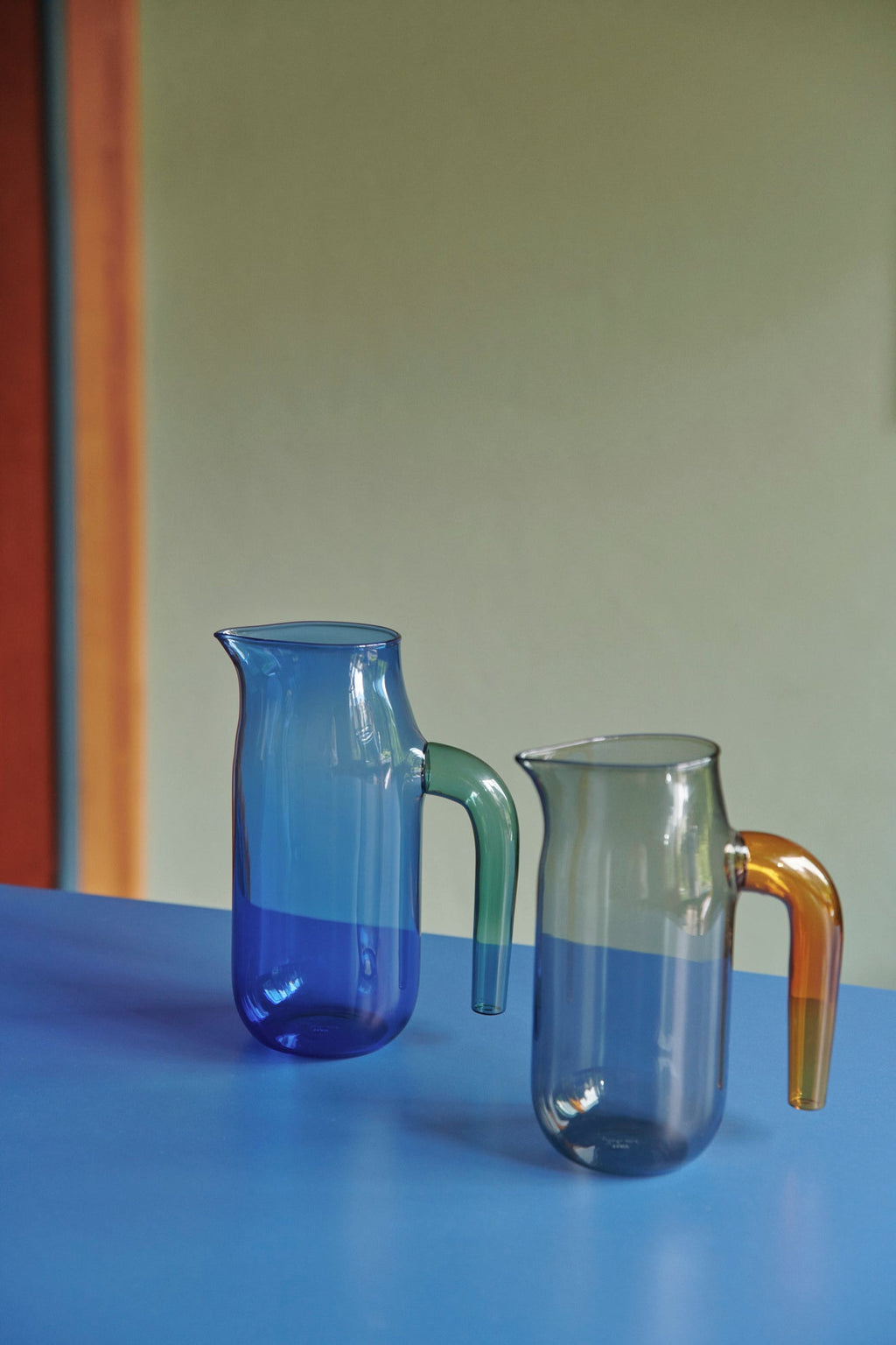 Jug HAY