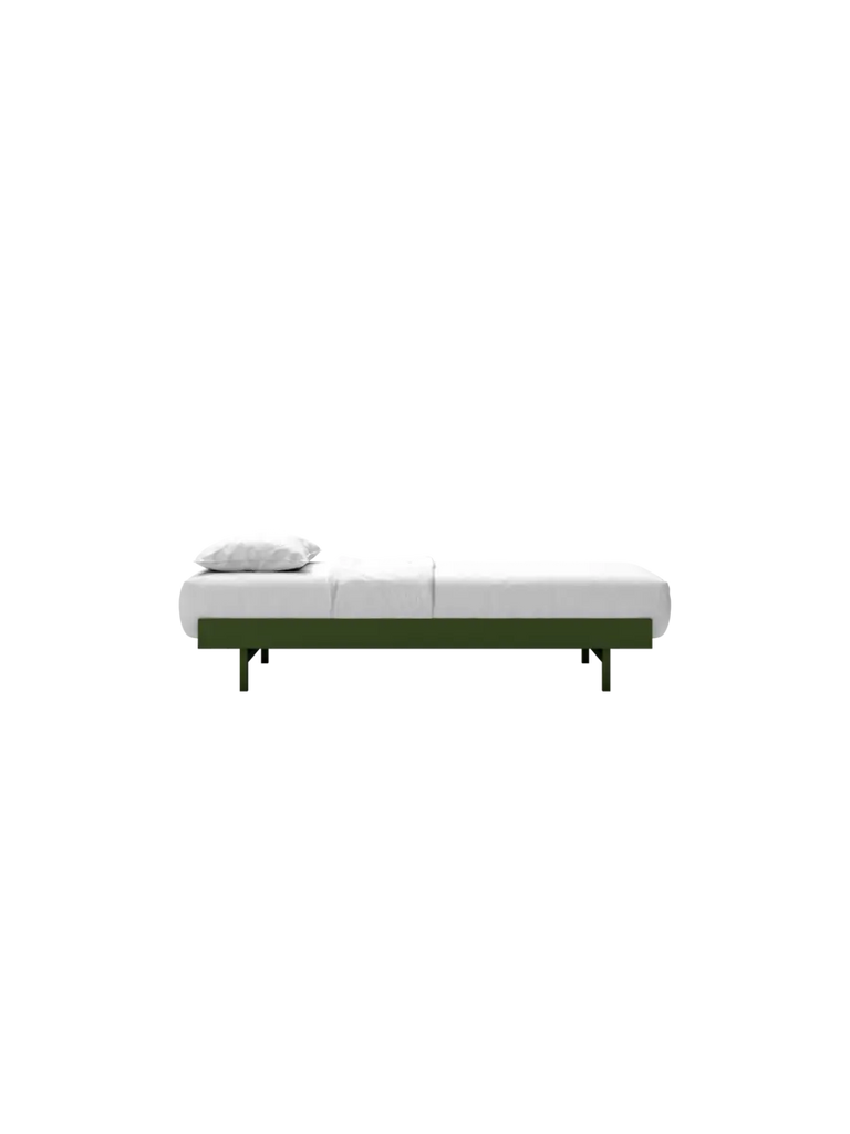 Bed 90 - Pine Green Low MOEBE