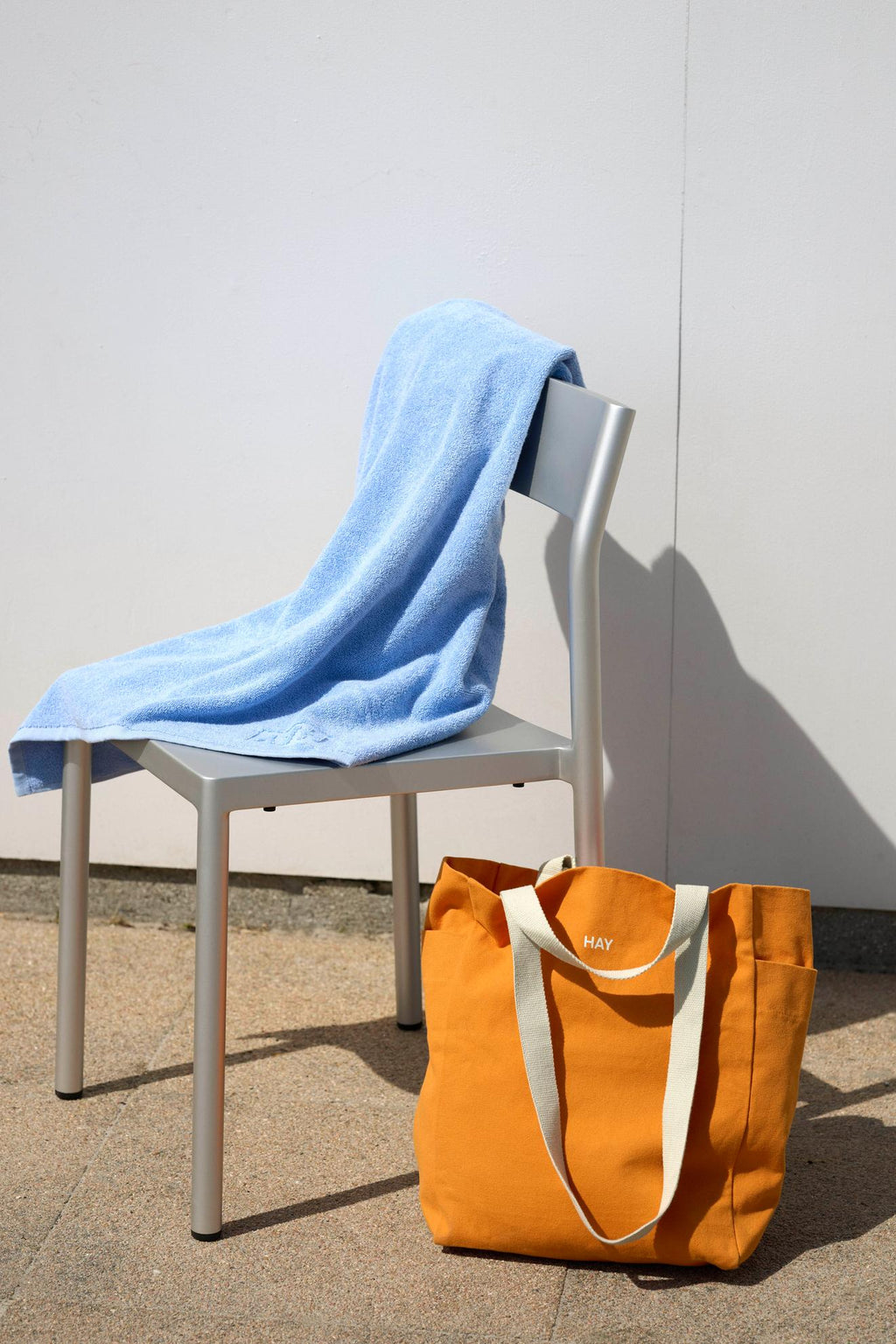 Mono Bath Towel HAY