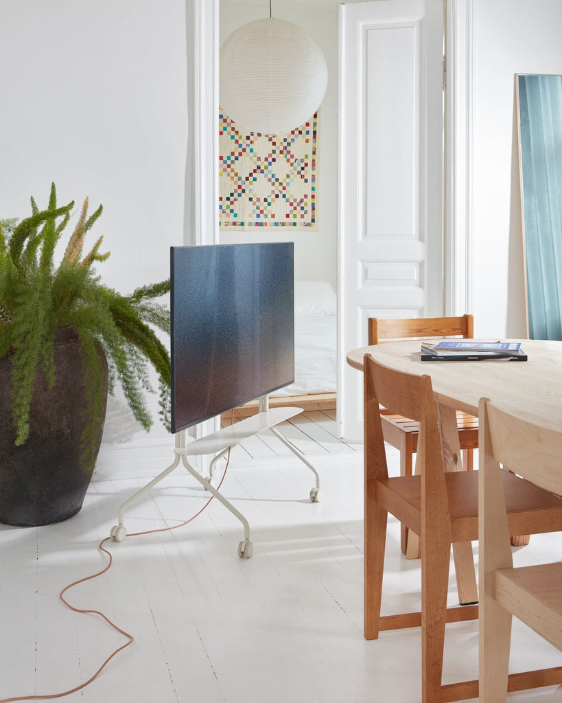 Moon Rollin' - Pearl Pedestal