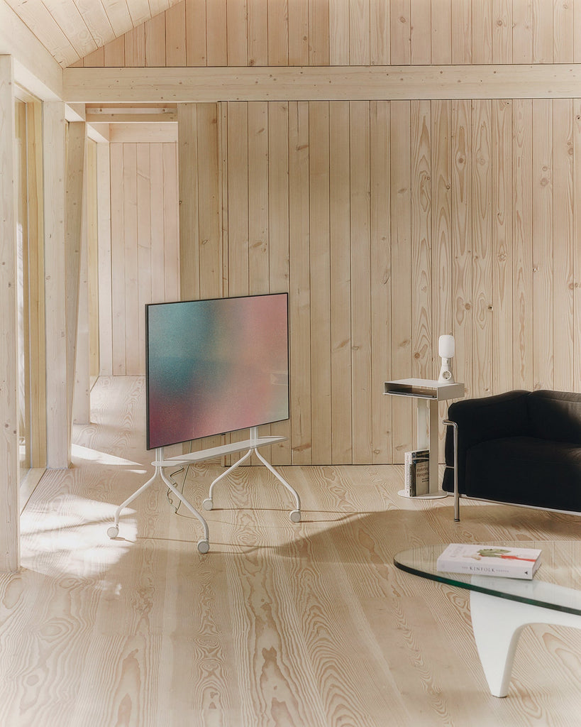 Moon Rollin' - Pearl Pedestal