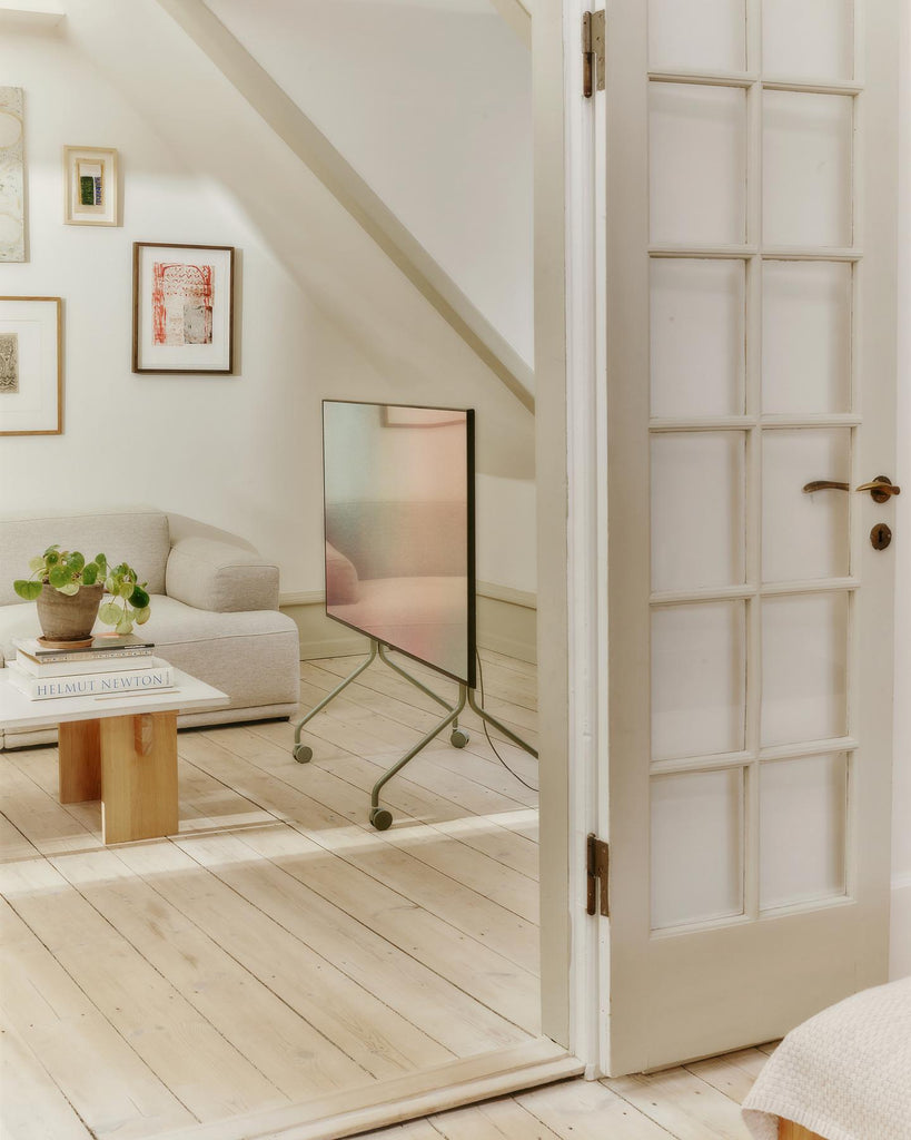 Moon Rollin' - Mossy Green Pedestal