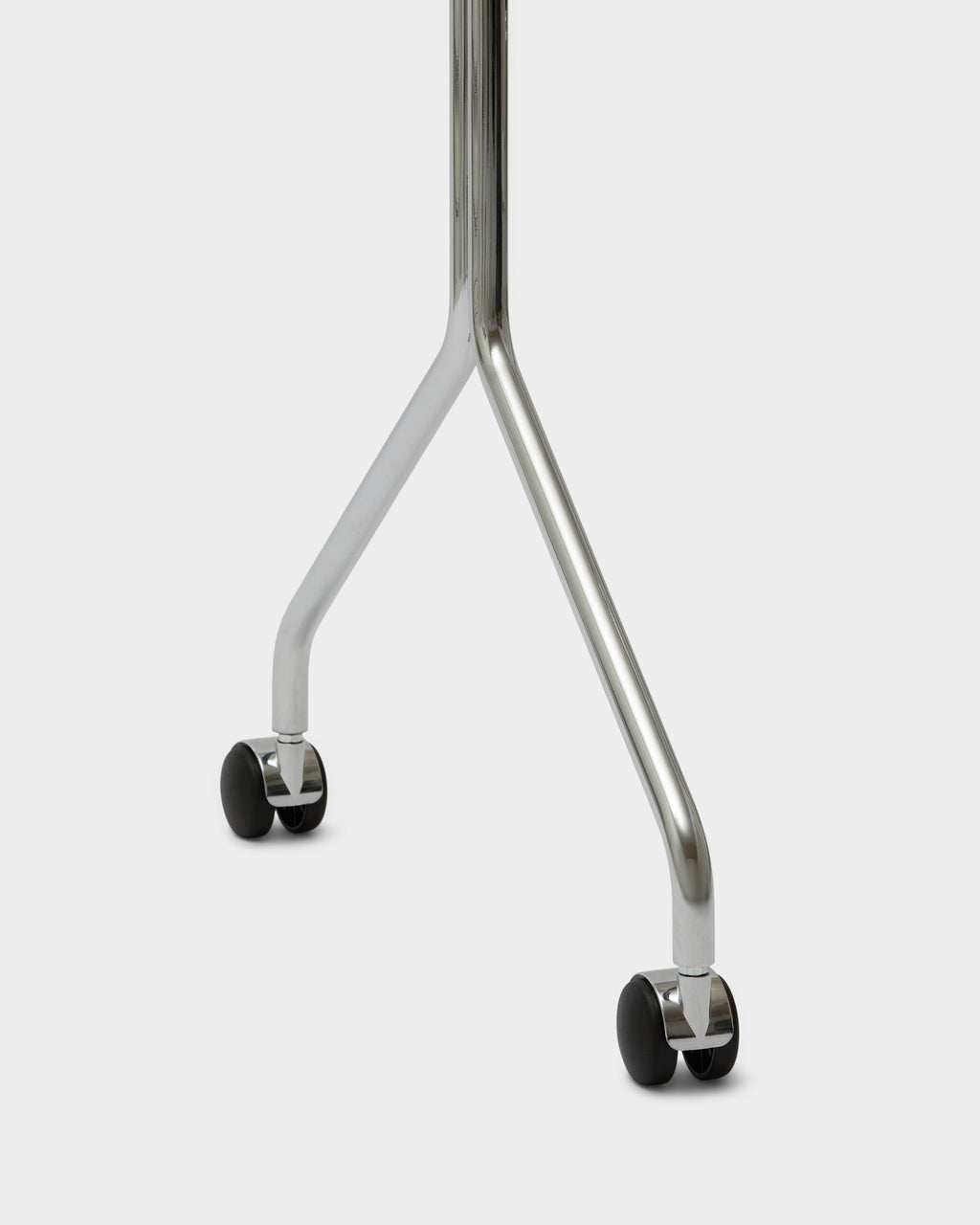 Moon Rollin' Wheels - Chrome Pedestal