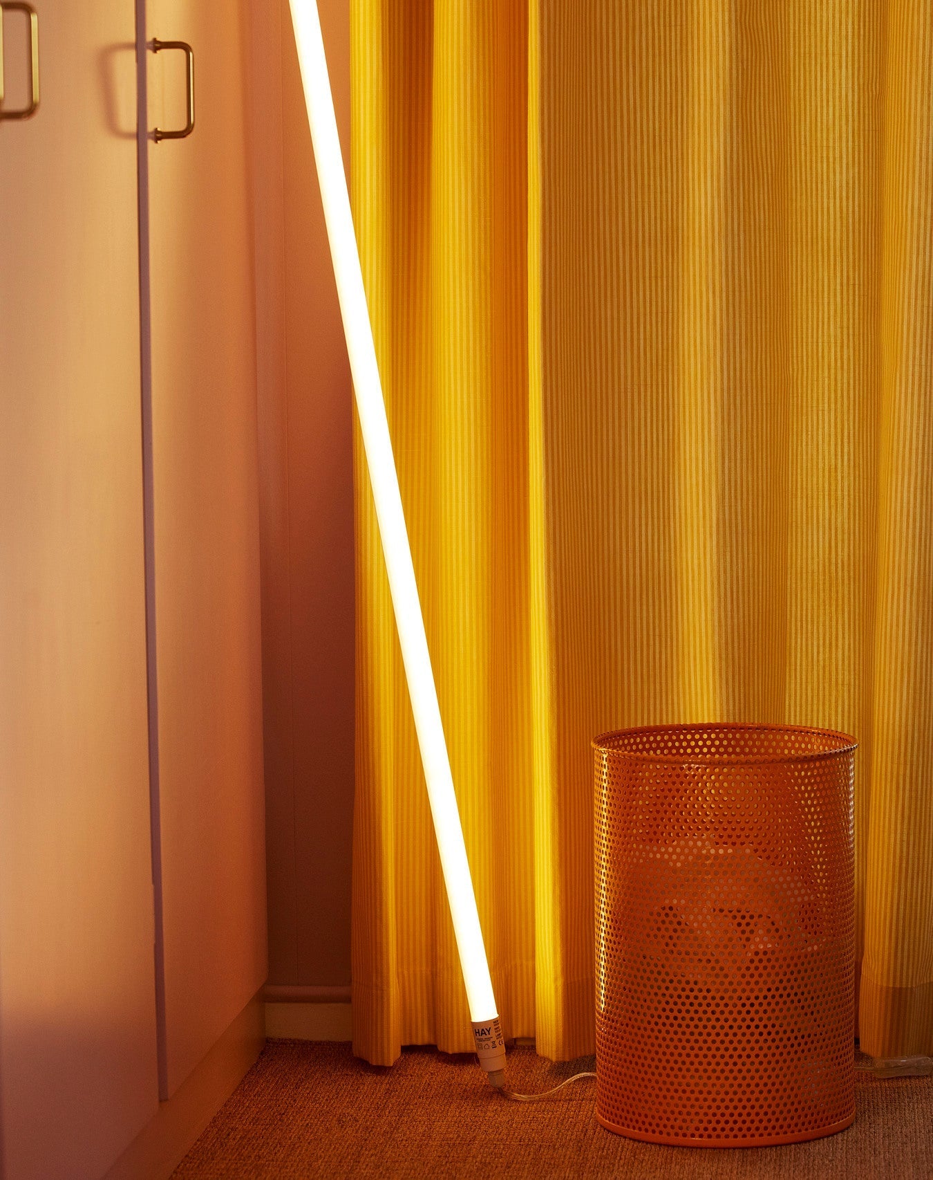 Neon Tube LED HAY