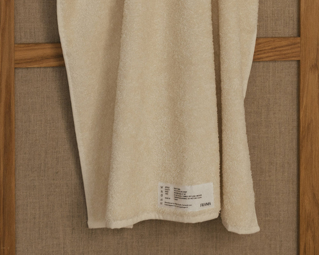 FRAMA - Heavy Towel | Bone White | Bath Towel Frama