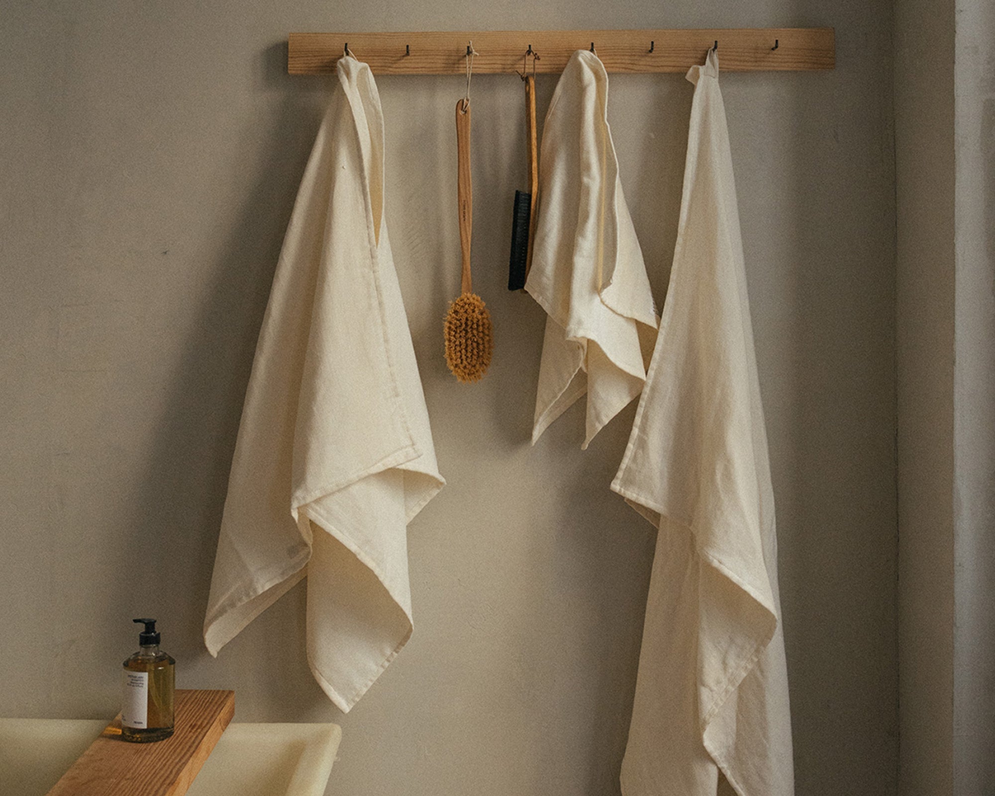 FRAMA - Light Towel | Bone White | Hand Towel FRAMA