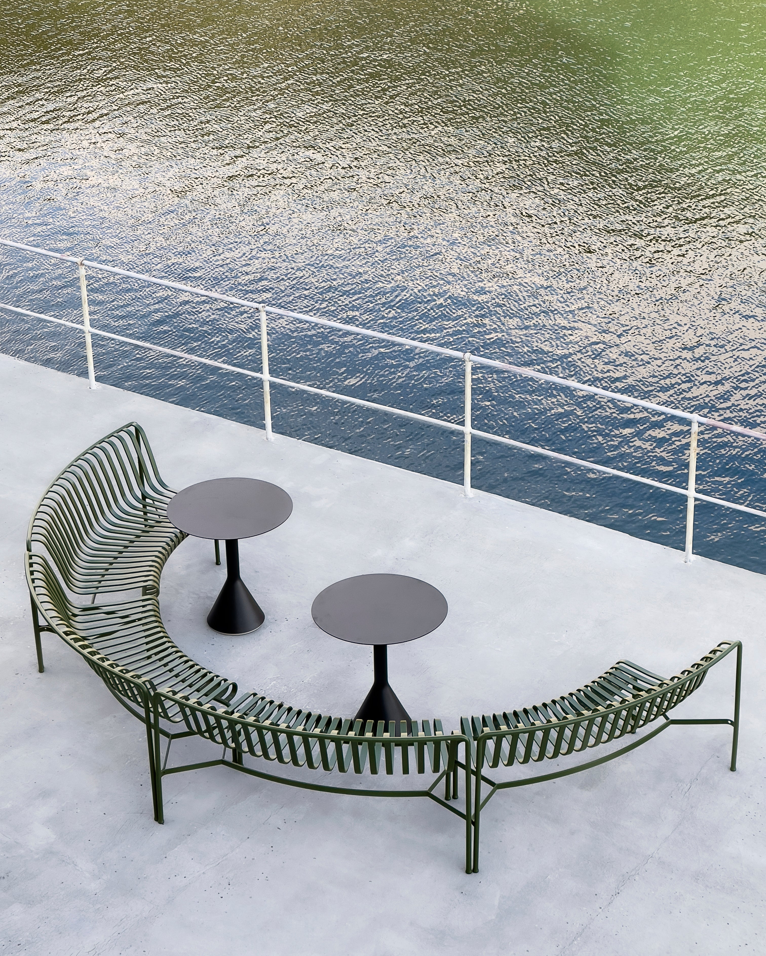 Palissade Park Dining Bench HAY