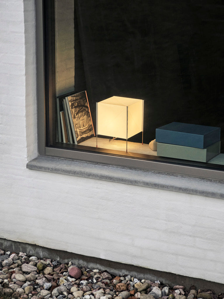 Paper Cube Table Lamp HAY