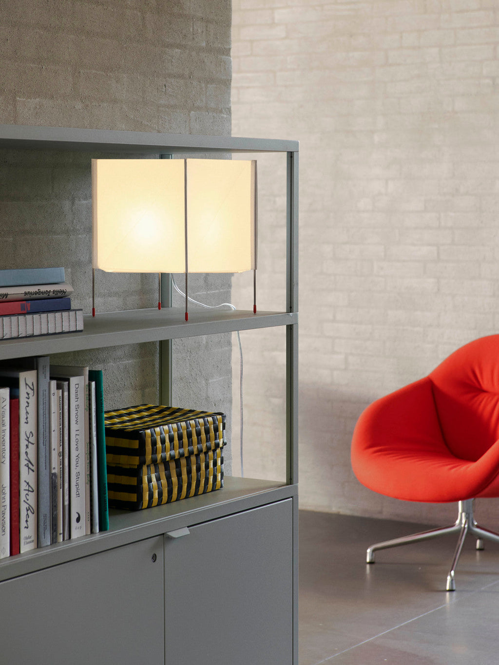 Paper Cube Table Lamp HAY