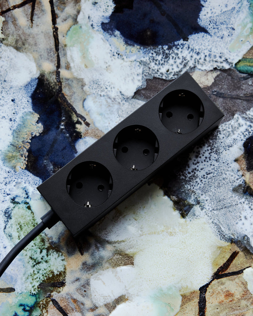 Power Bar 5 meters - Charcoal Pedestal