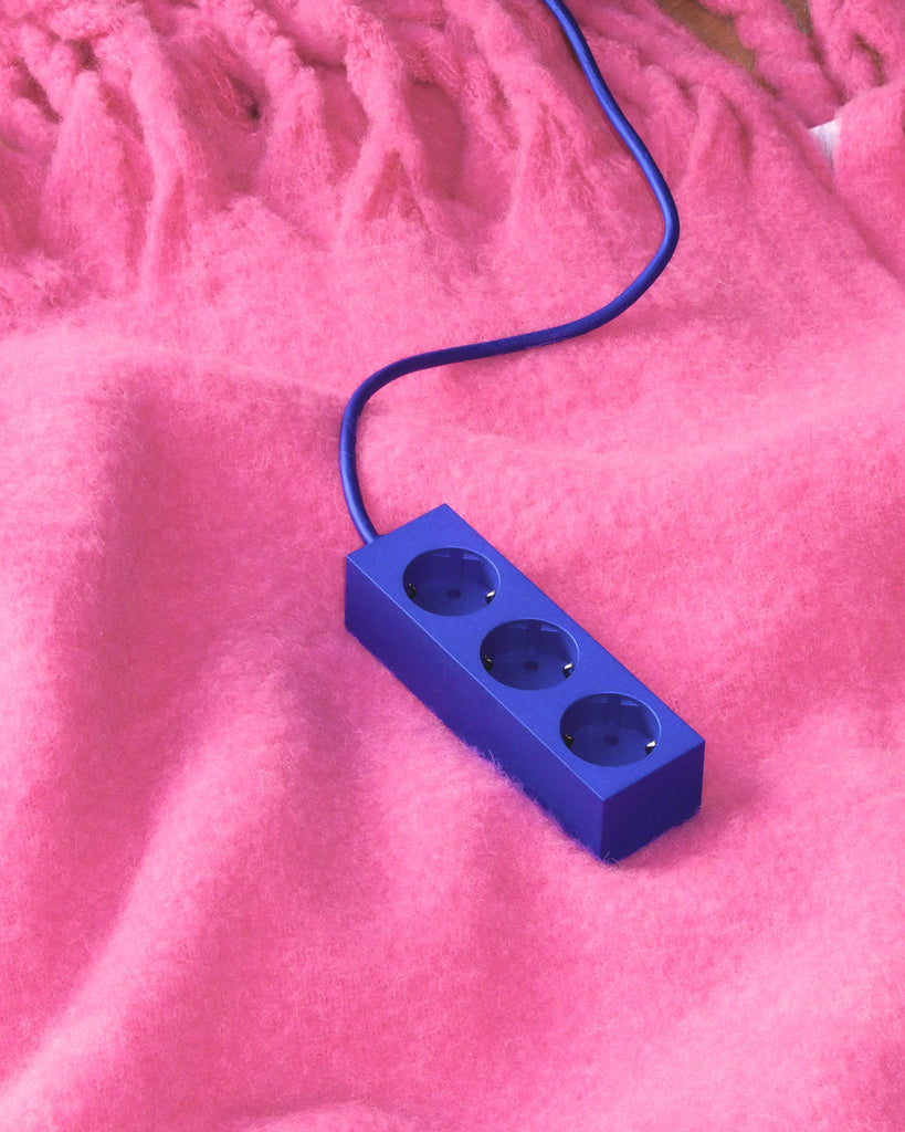 Power Bar 5 meters - Ultra Marine Pedestal