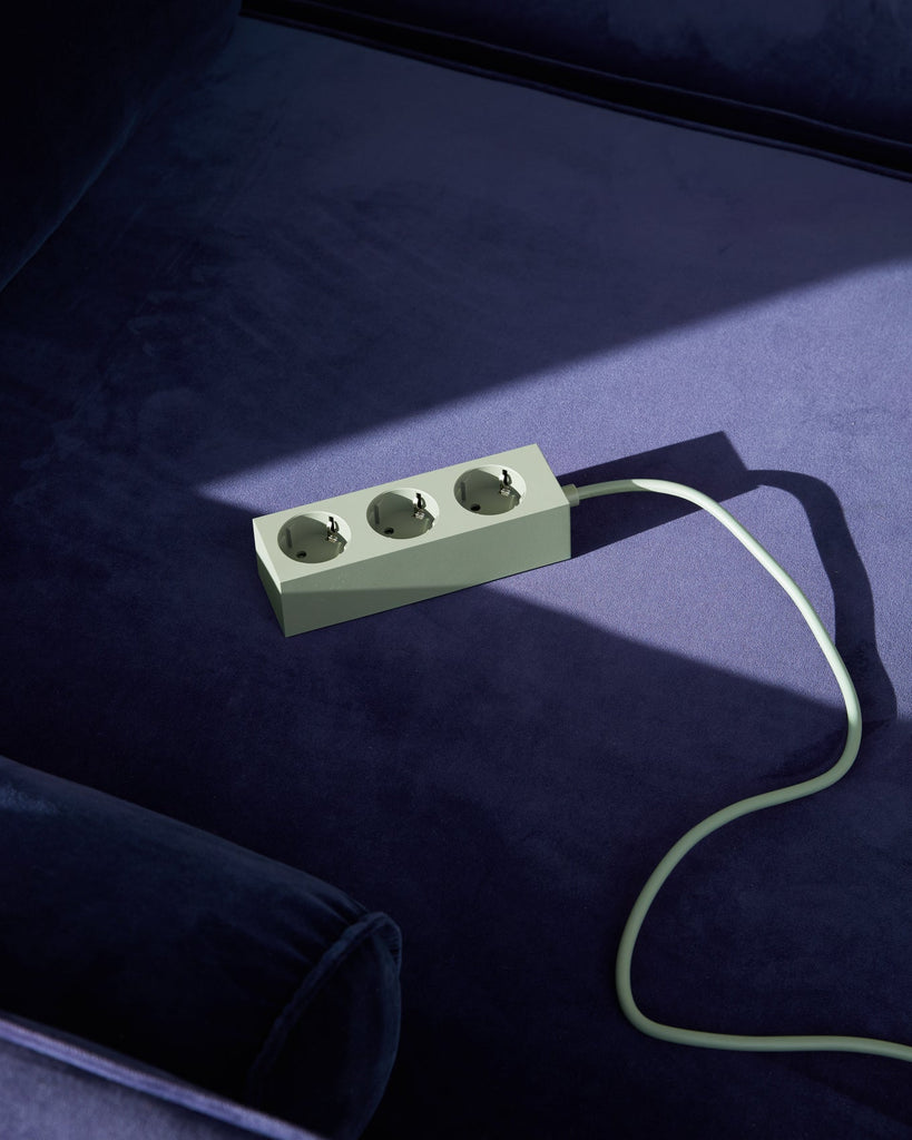 Power Bar 5 meters - Mossy Green Pedestal