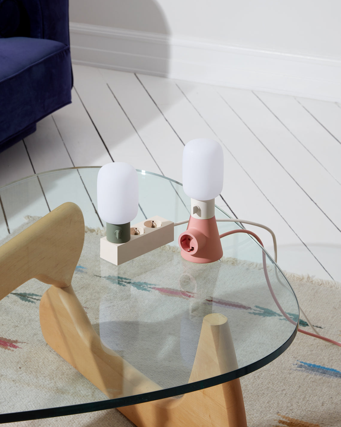 Power Base - Bubble Gum Pedestal