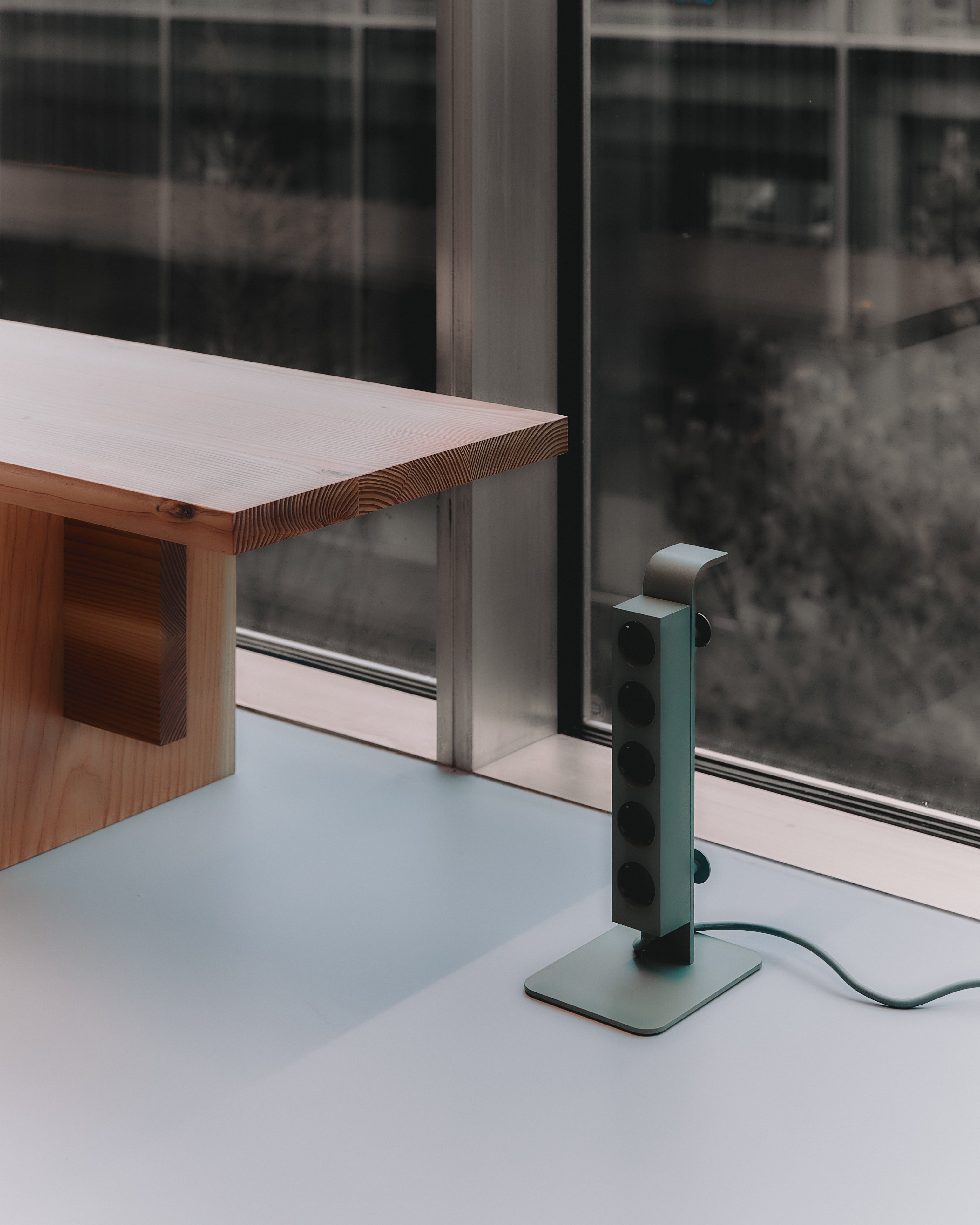 Power Beam 5 meters - Mossy Green Pedestal