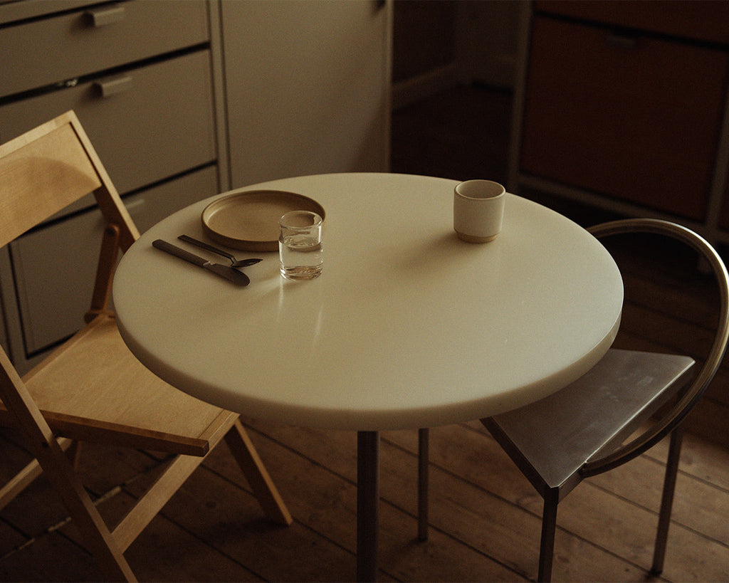 FRAMA - Table 57 | White / Stainless Steel | Ø70 FRAMA